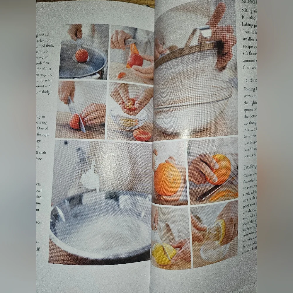 Williams Sonoma Bride & Groom Cookbook: Recipes for Cooking Together